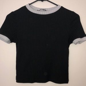 Black/white ribbed brandy top